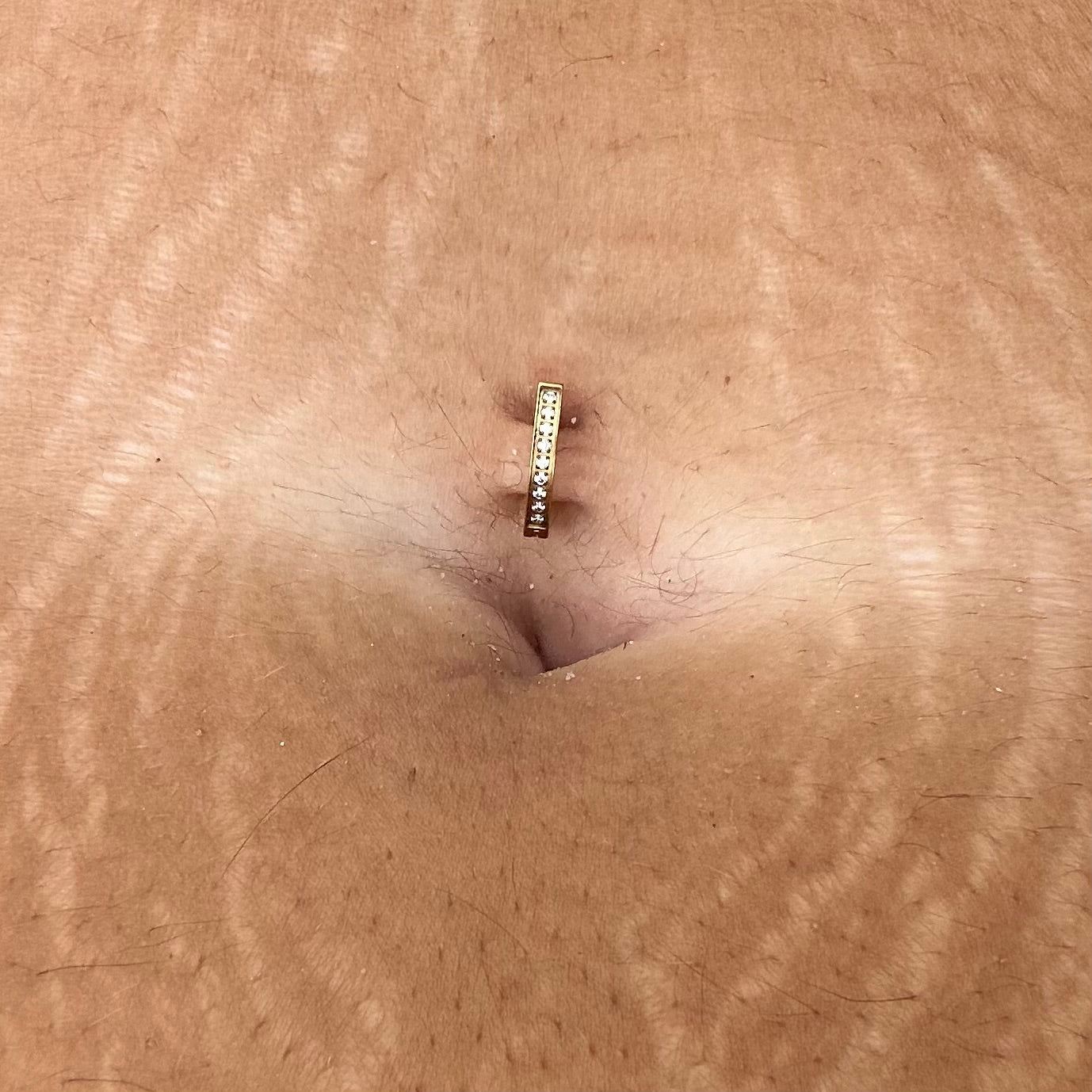 Piercing de nombril Bad B