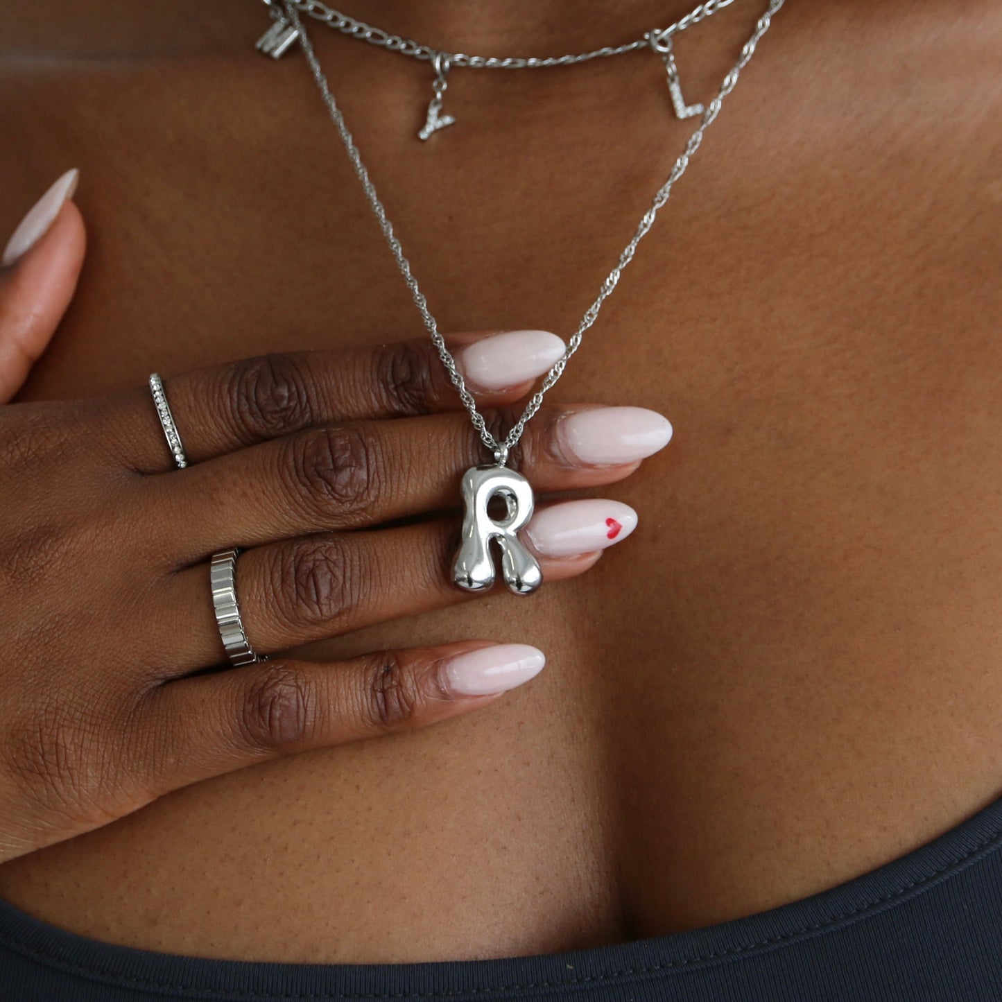 Collier dis mon nom